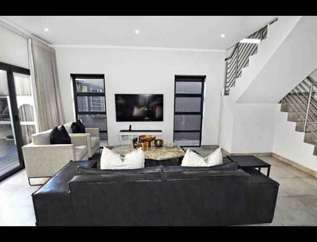 3 BEDROOM HOUSE FOR SALE IN EDENBURG
